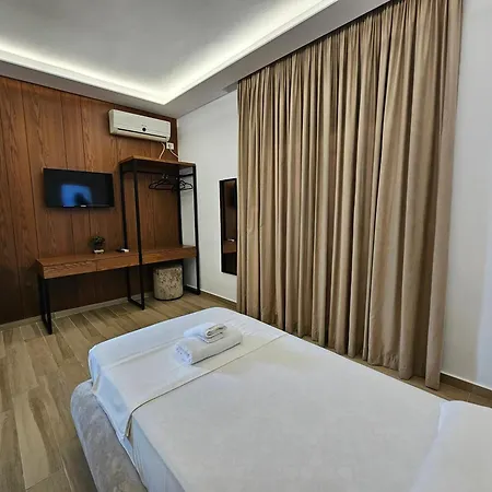 Aparthotel Vila Mema *
