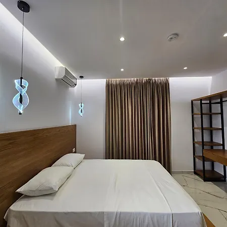 Vila Mema Aparthotel Ksamil